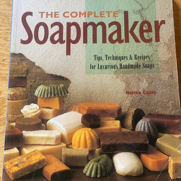 19-(VB) Vintage. Collectors. Books. Macrame. 70s. Soapmaker. 90s. Rare. - Picture 11 of 17